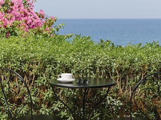 Ferien im Douka Seafront Residences - hier günstig online buchen