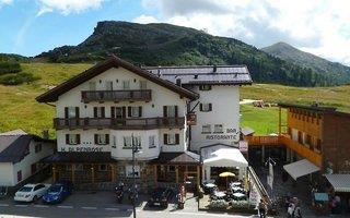 Ferien im Alpenrose Passo Rolle - hier günstig online buchen