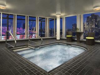 Ferien im Hampton Inn & Suites by Hilton Vancouver Downtown - hier günstig online buchen