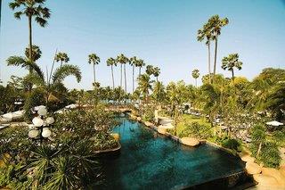 Ferien im Jomtien Palm Beach Hotel & Resort - hier günstig online buchen
