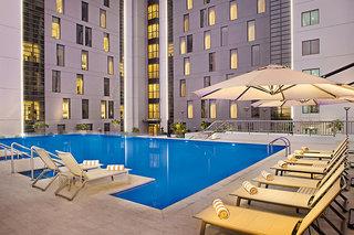 günstige Angebote für Hampton by Hilton Dubai Airport