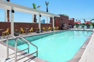 Ferien im Home2 Suites by Hilton Orlando Near Universal - hier günstig online buchen