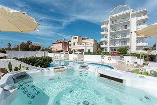 Ferien im Hotel & Residence Cavalluccio Marino - hier günstig online buchen