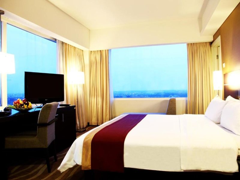 Ferien im Java Paragon Hotel & Residences - hier günstig online buchen