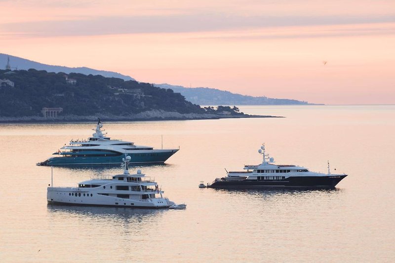 Ferien im Fairmont Monte Carlo - hier günstig online buchen