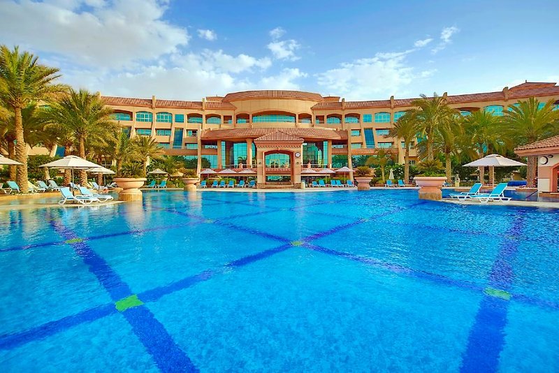 Ferien im Al Raha Beach Hotel - hier günstig online buchen