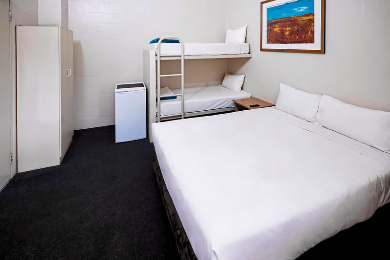 Ferien im Ayers Rock Resort - Outback Pioneer Hotel & Lodge - hier günstig online buchen