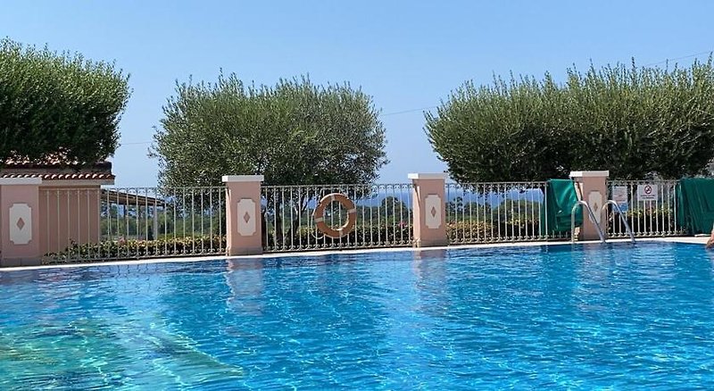 Ferien im Hotel Ristorante Borgo La Tana - hier günstig online buchen