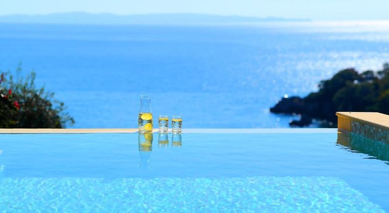 Ferien im Sivota Seascape Luxury Villas & Residences - hier günstig online buchen
