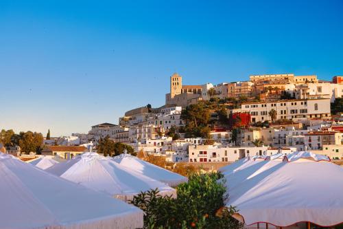 Ferien im The Standard Ibiza - hier günstig online buchen
