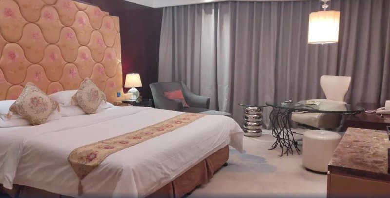 Ferien im New Century Grand Hotel Ningbo - hier günstig online buchen