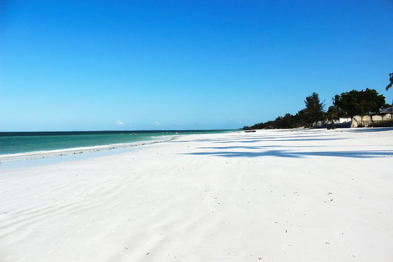 Ferien im Uroa Bay Beach Resort - hier günstig online buchen