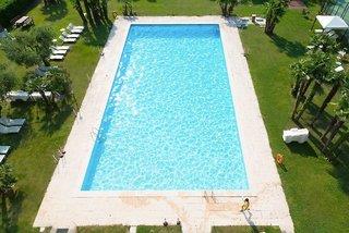 Ferien im Residence Monica Riva Del Garda - hier günstig online buchen