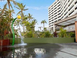 Ferien im Rydges Esplanade Cairns Resort - hier günstig online buchen