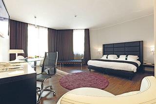 günstige Angebote für Holiday Inn Genoa City