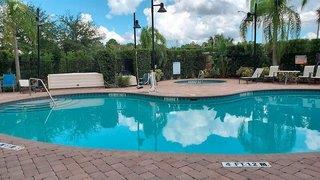 Ferien im Holiday Inn Express Orlando - International Drive - hier günstig online buchen